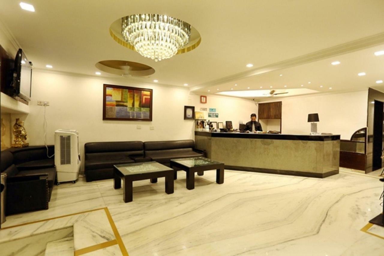 Hotel Star - Near Delhi Airport Νέο Δελχί Εξωτερικό φωτογραφία